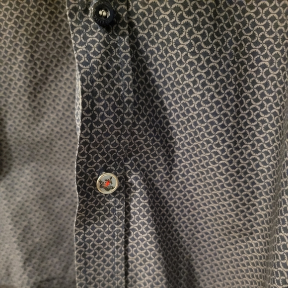 English Laundry size small button down long sleeved shirt - Picture 3 of 7